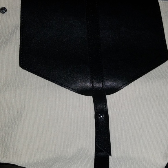 Stylish  Backpack - Picture 5 of 5